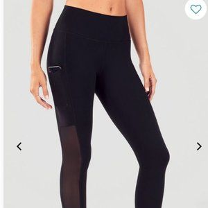 Fabletics Mid-Rise Ultra Cool Pocket 7/8 (XS)